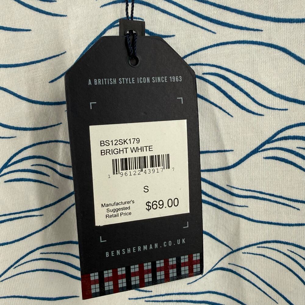 Ben Sherman Shirt Men's Size Small NWT Short Sleeve T-Shirt White Blue Wave - Picture 4 of 12